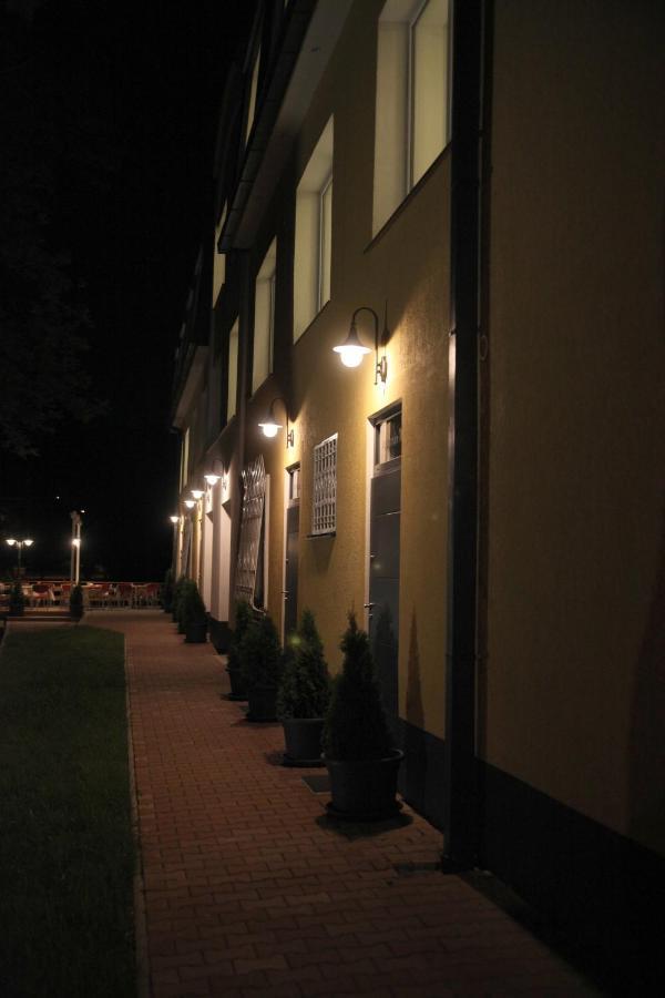 Hotel Ck Park Чески-Крумлов Экстерьер фото