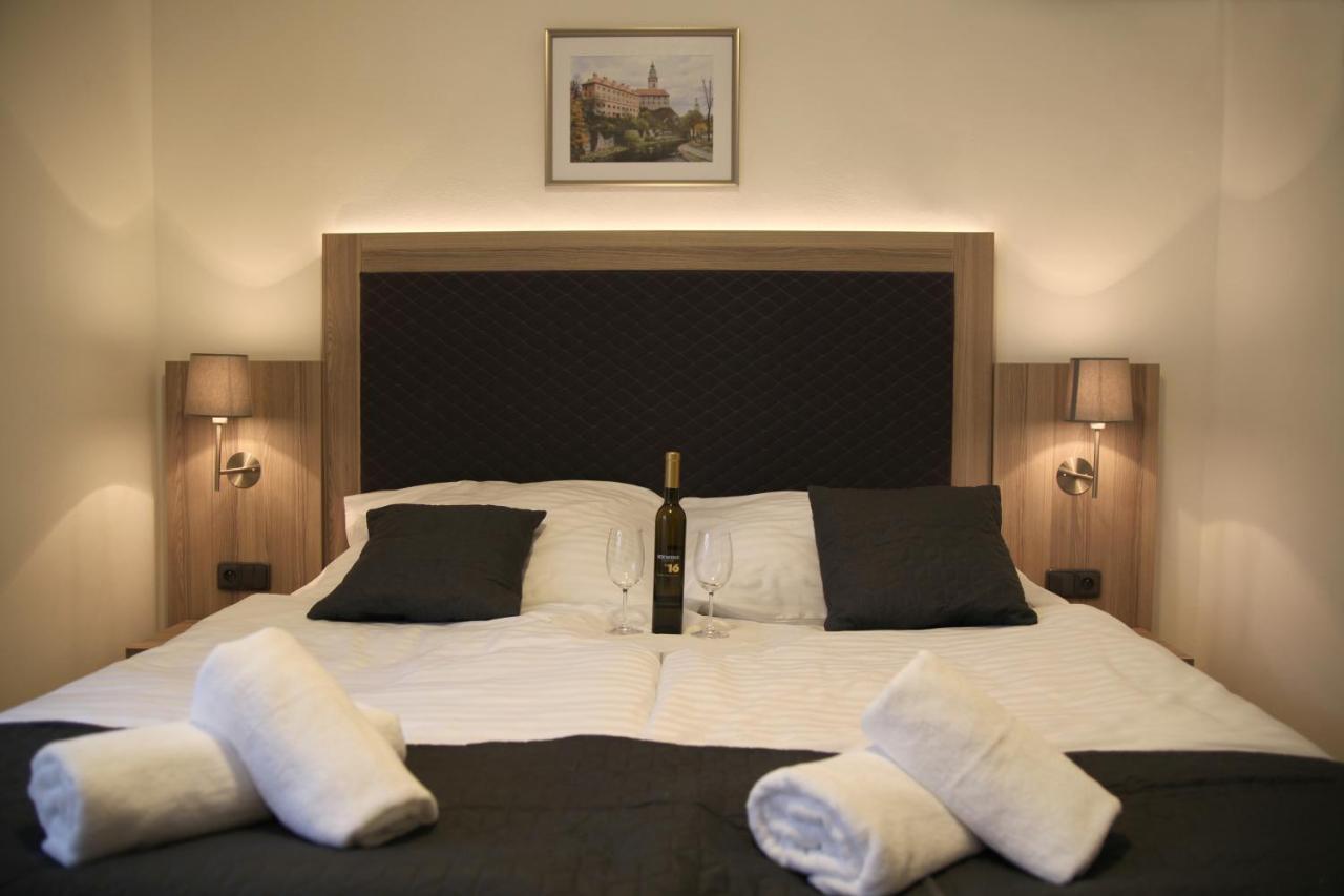 Hotel Ck Park Чески-Крумлов Экстерьер фото